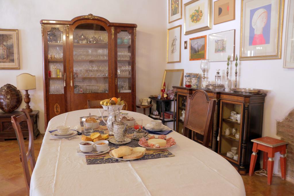 Palazzo San Florido Bed & Breakfast Citta di Castello Exterior photo